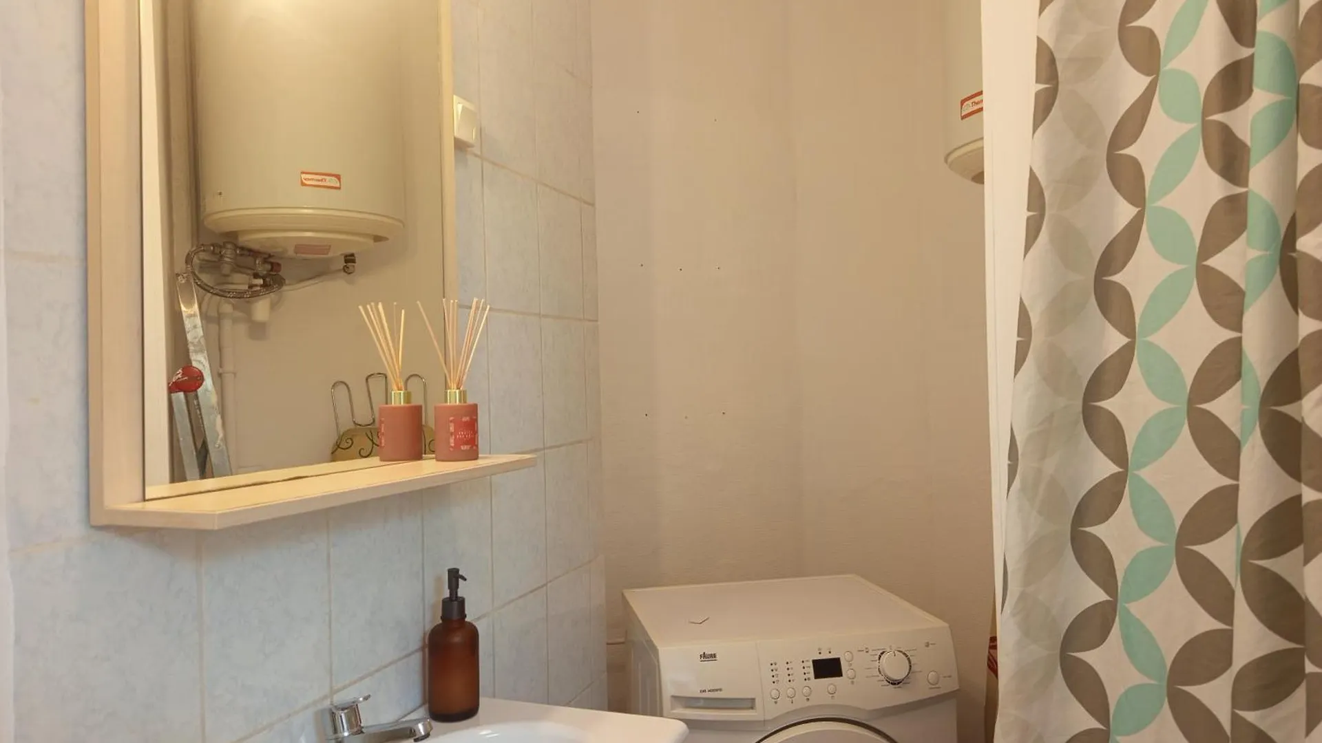 Prado Republique Apartment Cannes 0*,